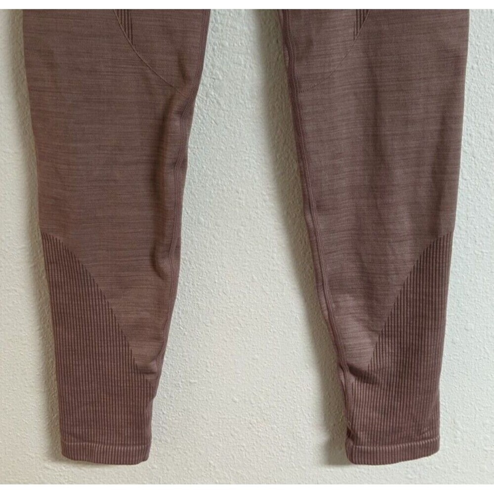 Women's ALPHALETE Mauve Compression Leggings Small - Picture 6 of 9